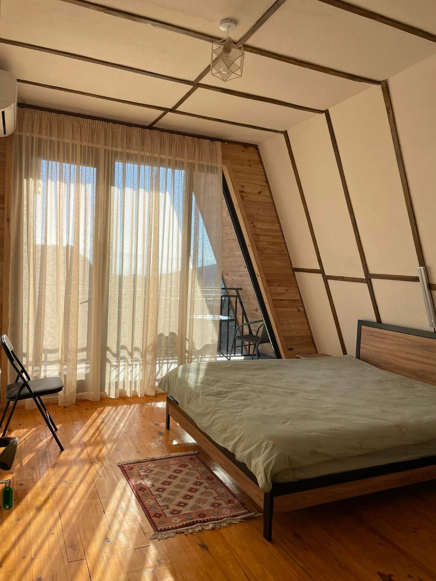 Agro Guesthouse Korena クタイシ エクステリア 写真